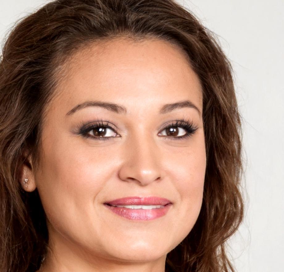 Docente di critica contemporanea Viola Santangelo